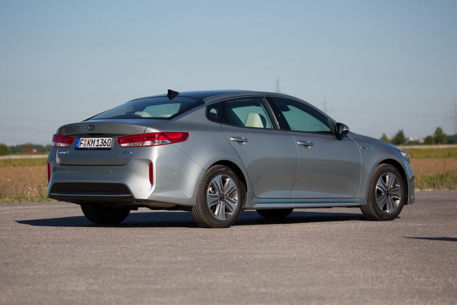  Kia Optima Plug-In Hybrid (JF) 2016 года  (WW) (фото 7 из 41)
